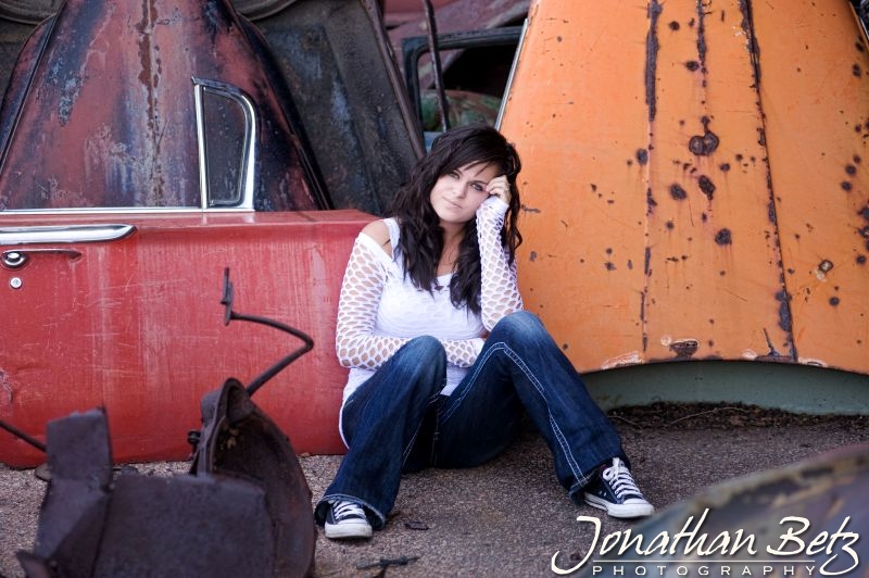 junkyard high school senior picture, colorado springs, Jonathan Betz Photography