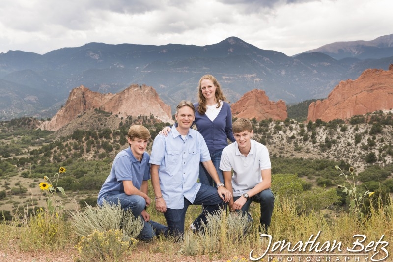 Colorado Springs Photographer, Jonathan Betz Photography, family portraits, Garden of the Gods